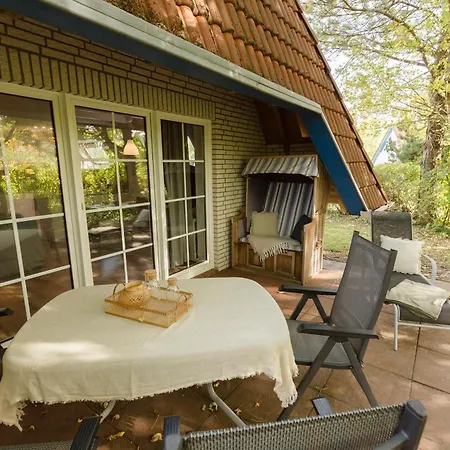 Ferienhaus Opi Huck Stroot 42 *