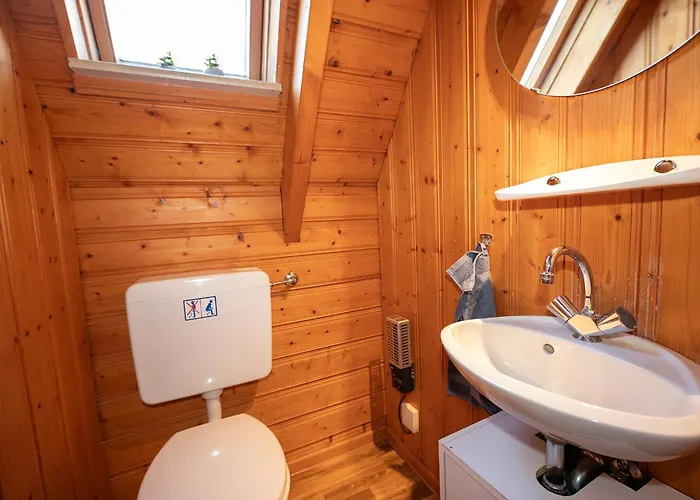 Opi Huck Stroot 42 * دورم نيوفيلد