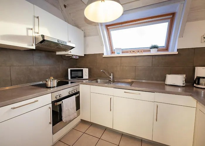 Opi Huck Stroot 42 *