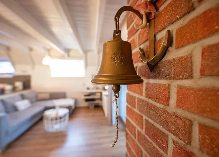 Opi Huck Stroot 42 * دورم نيوفيلد